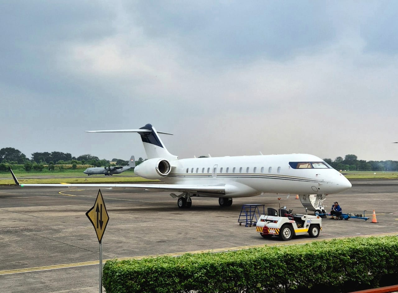 Bombardier Global 6500